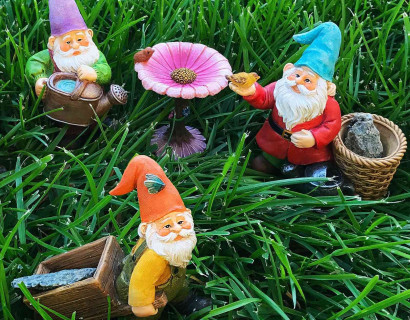Outdoor Garden Gnome Ideas 2026 — Small, DIY & Decorating Tips