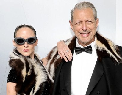 Inside Emilie & Jeff Goldblum's Playful Guest House