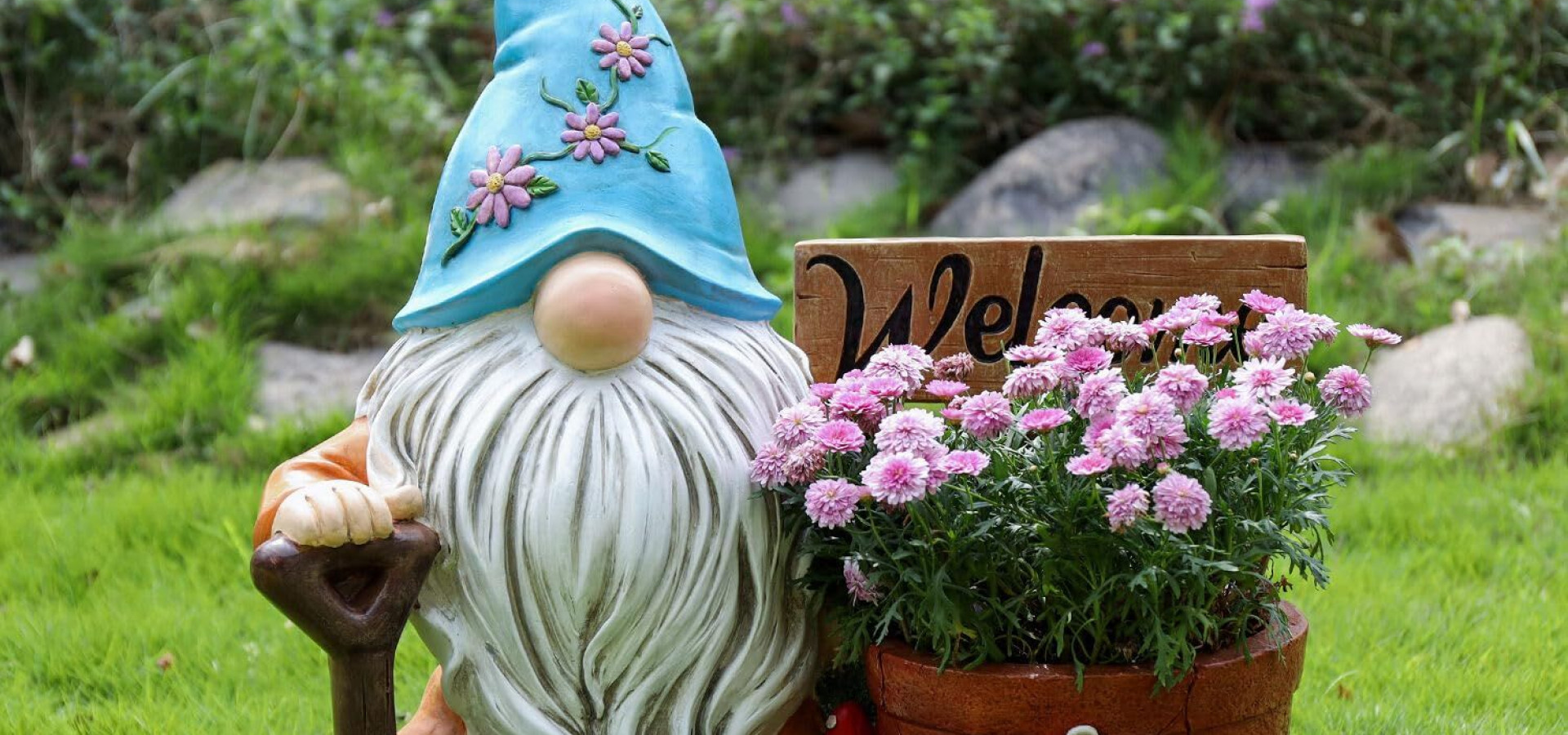 Outdoor Garden Gnome Ideas 2026 — Small, DIY & Decorating Tips